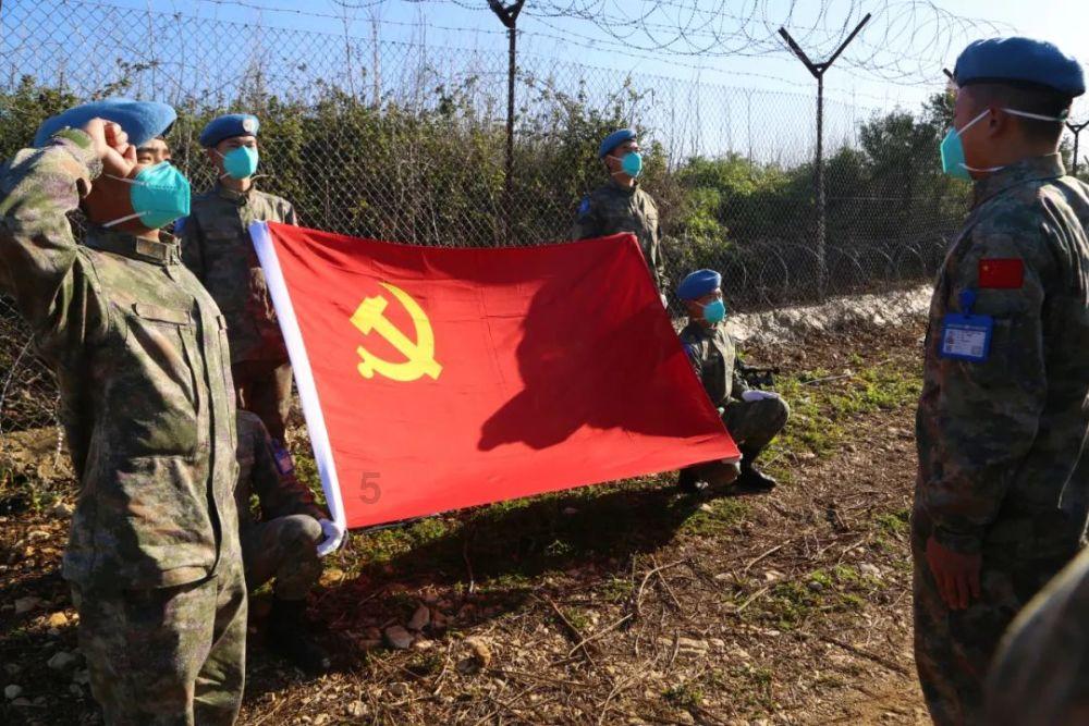 父亲在家庭教育中有什么作用呢？